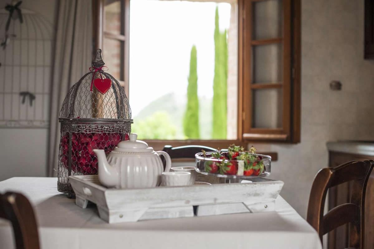 Agriturismo Belagaggio Montefollonico Экстерьер фото